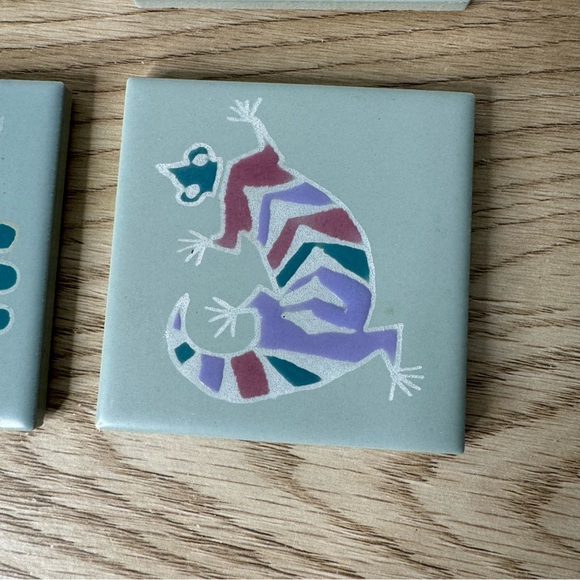 Southwestern Native American Petroglyph Style Tile Coasters Pastel Made In Japan - Picture 6 of 8